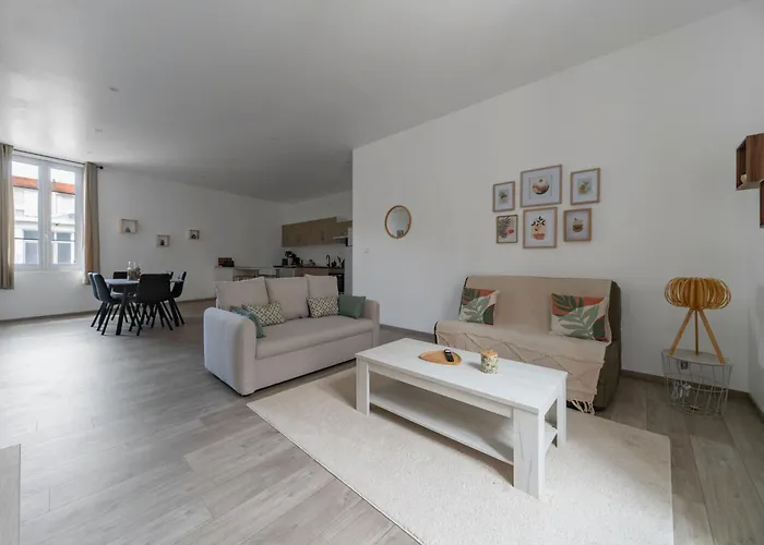 Apartman Le Ravy - Design, 2 Chambres, Centre *