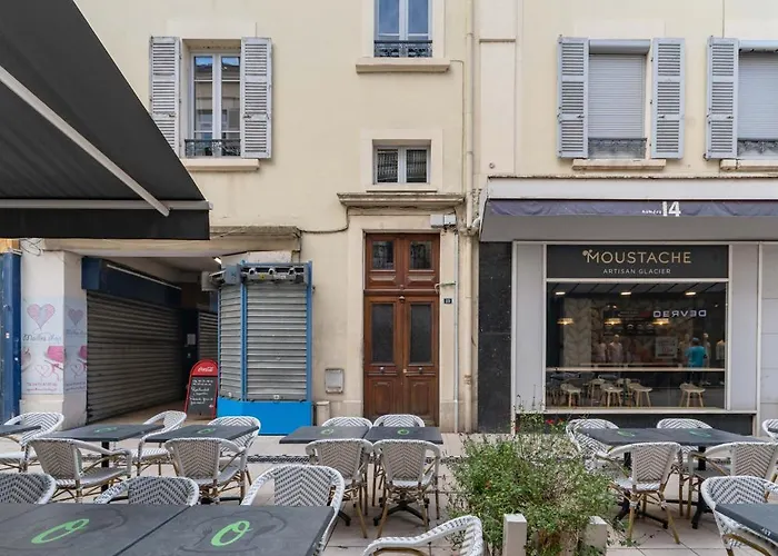 Apartman Le Ravy - Design, 2 Chambres, Centre Vichy